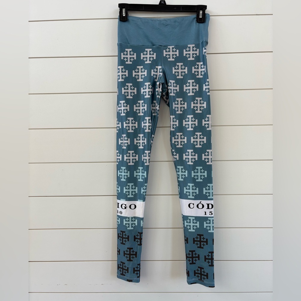 Goldsheep Teal and White Patterned Leggings